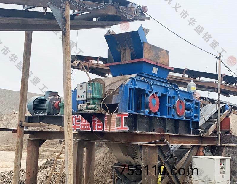 湖南對輥破碎機製砂安裝現場
