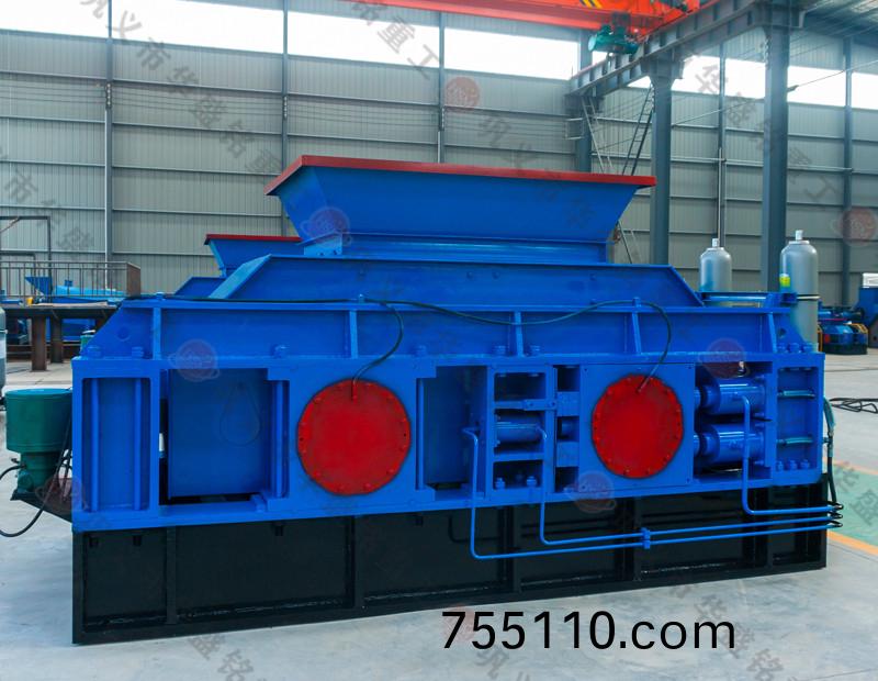 石灰石大(big)型全液壓對輥製砂機