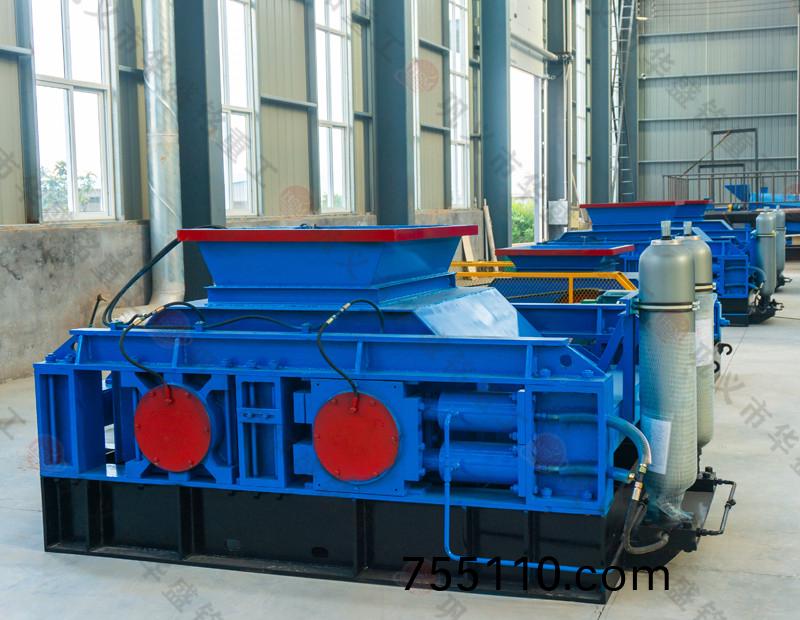 綵砂對輥製砂機