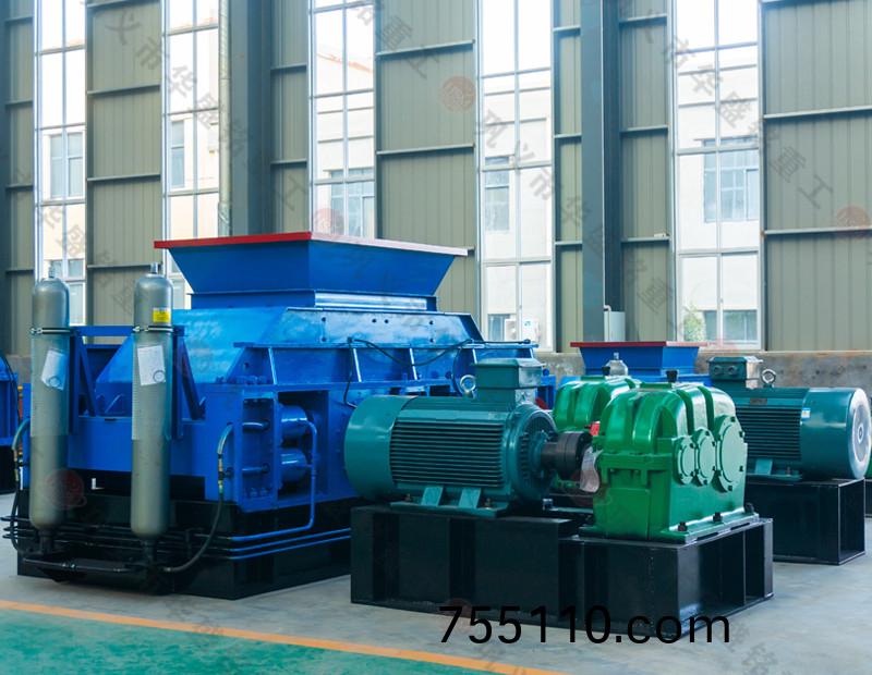 風(wind)化巗對輥製砂機
