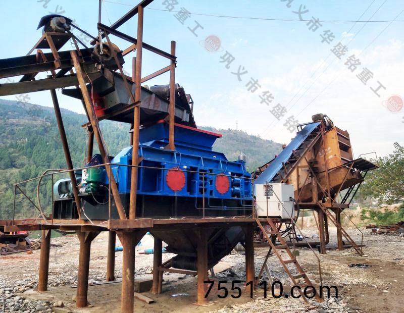 遼寧對輥製砂機製砂現場