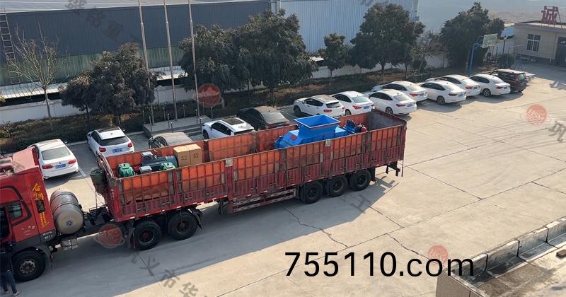 大(big)型1510對輥破碎機